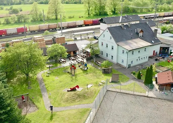 Widenschek بيت ريفي *